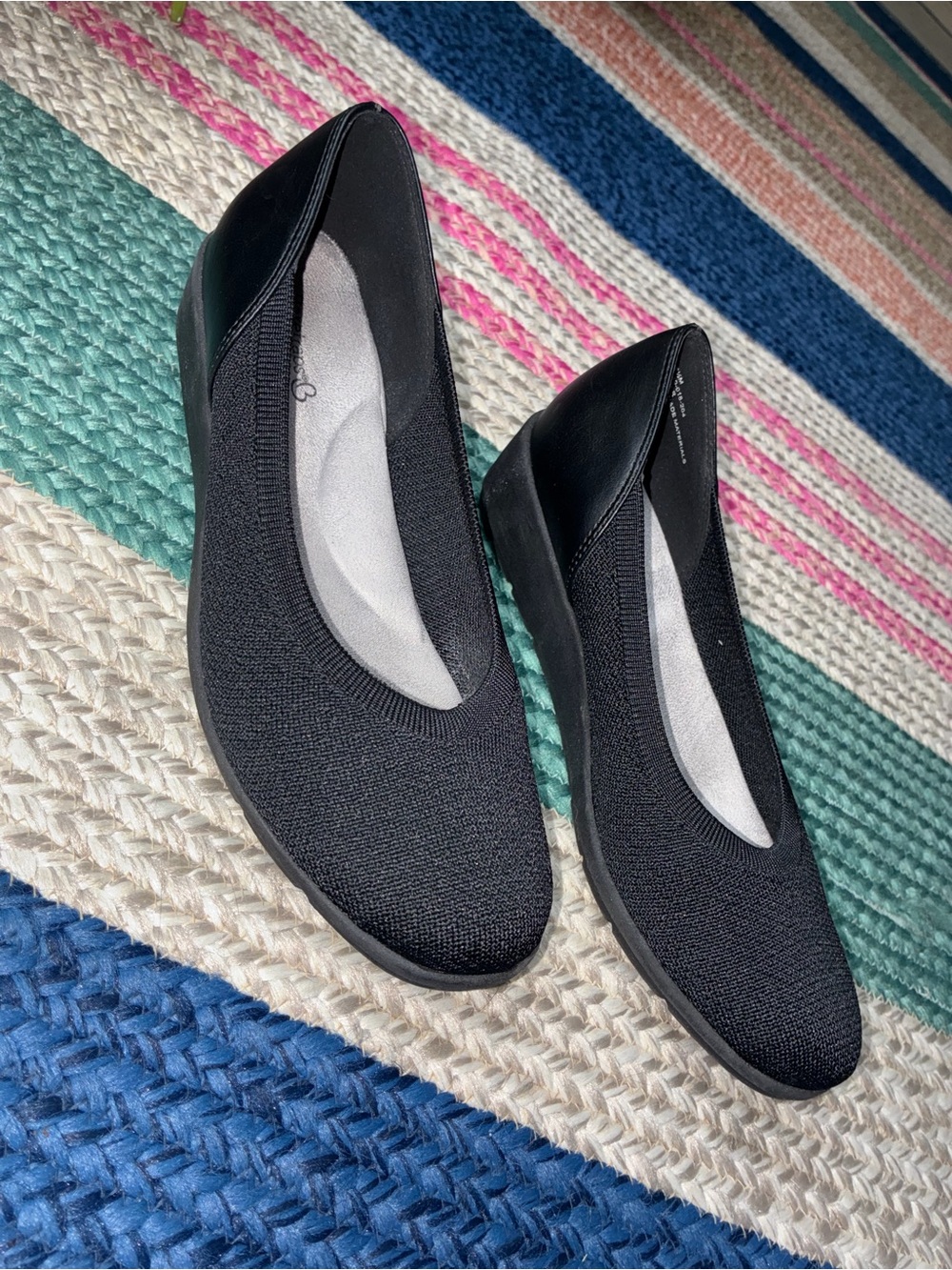 BareTraps Black Knit Slip-On Ballet Flats - Picture 4 of 8